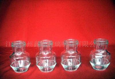 傳統(tǒng)工藝與現(xiàn)代設(shè)計(jì)的融合 燕窩玻璃瓶、禮品瓶、沙司瓶與石材的藝術(shù)呈現(xiàn)